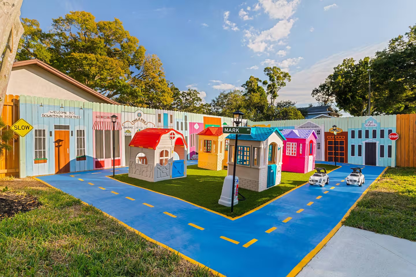 Short-Term Rental Design Trends: What's Popular Now photo
