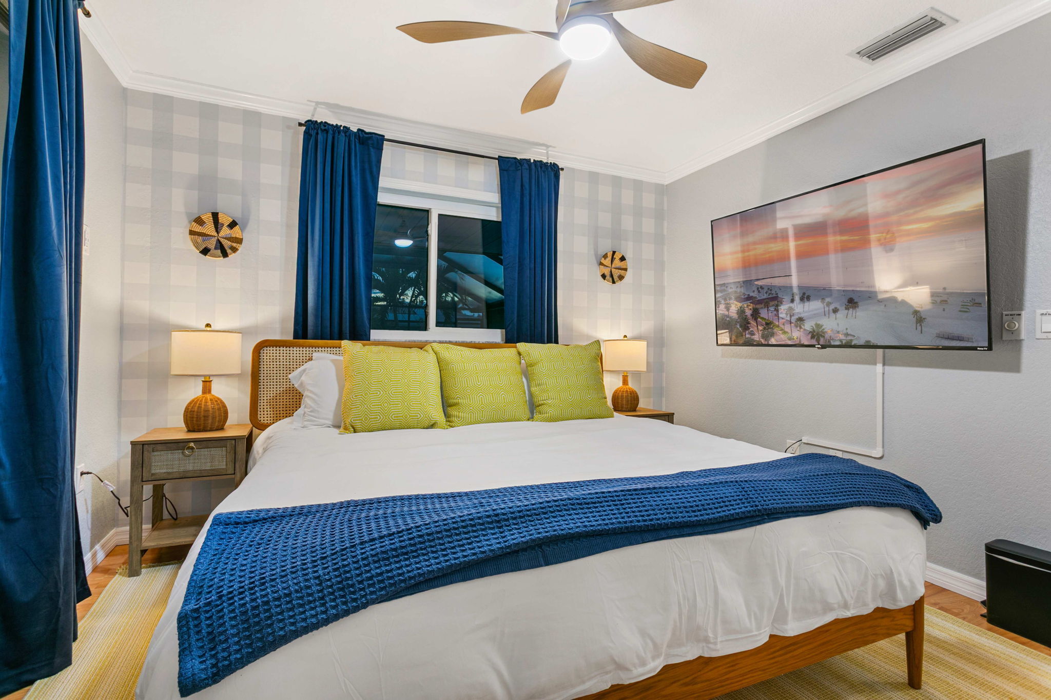 Airbnb Hot Tub ROI: Costs, Payback & Calculator photo